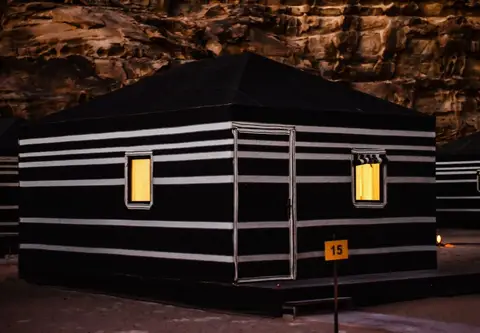 Space Village Luxury Camp — фото 1