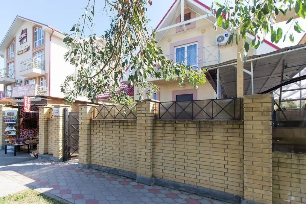 Сочи: Jameson Guest House (Гостевой дом Джемесон)