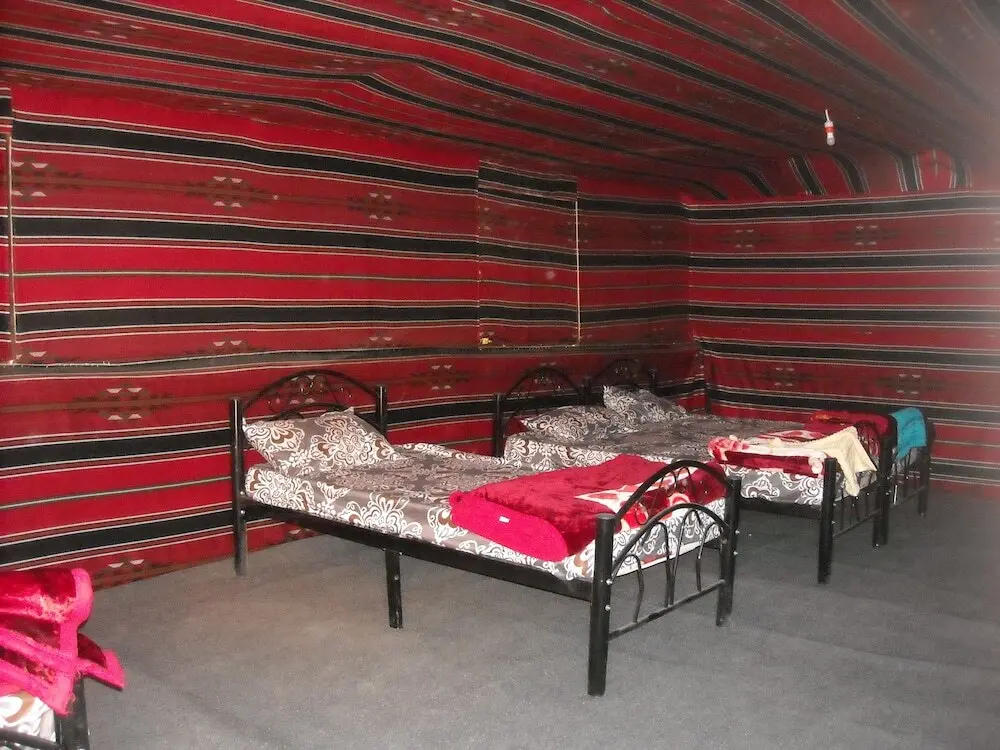 Вади-Рум: Bedouin House Camp