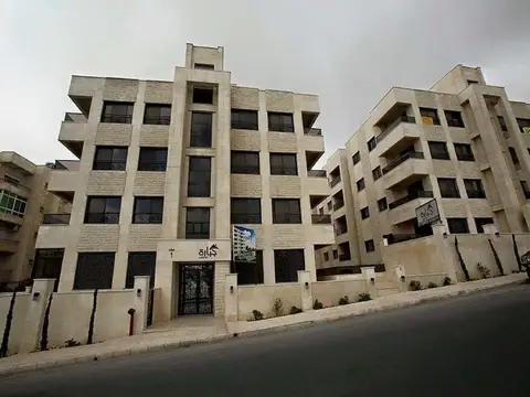 Cozy Dair Ghbar Apartments — фото 1