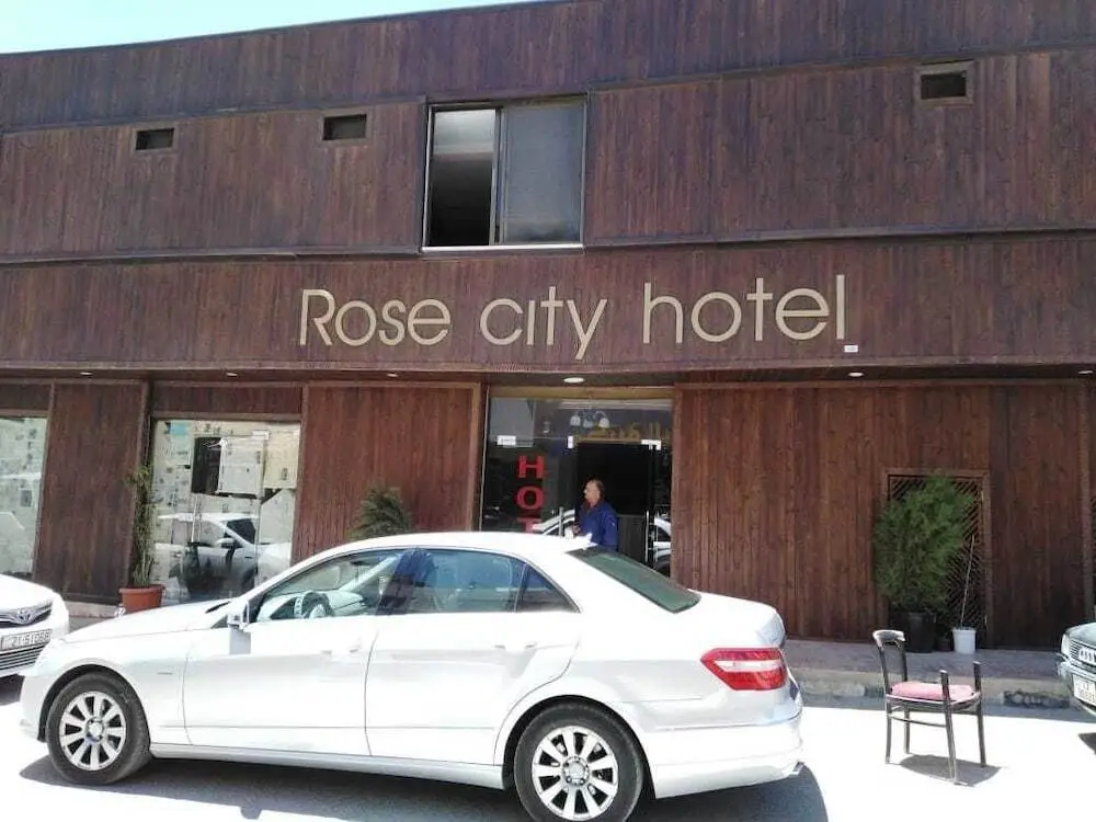 Rose City Hotel — фото 1