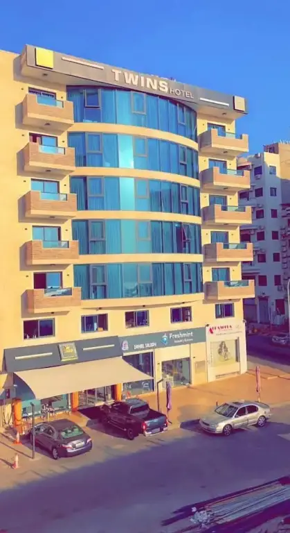 Twins Boutique Hotel — фото 1