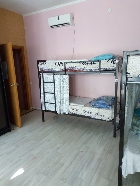 Краснодар: Kaliforniya Guest House