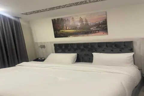 Antalya Hotel — фото 1