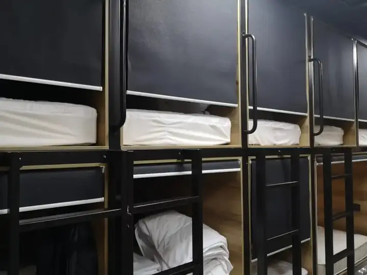 Ростов-на-Дону: Kapsulnyij Hotel Tajm Slip