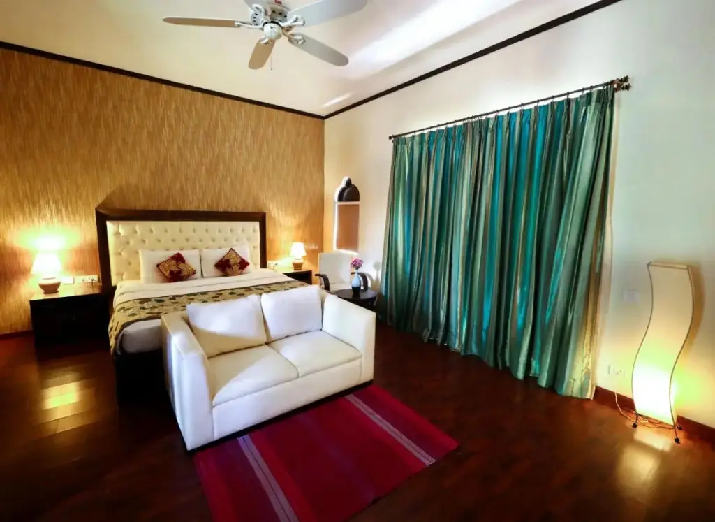 Ратнагири: Blue Ocean The Fern Resort & Spa Ganpatipule, Series by Marriott