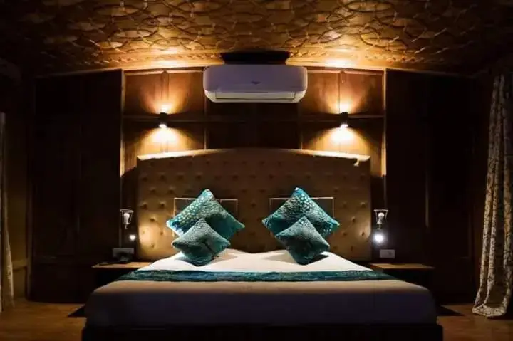 Шринагар: Goona Residency