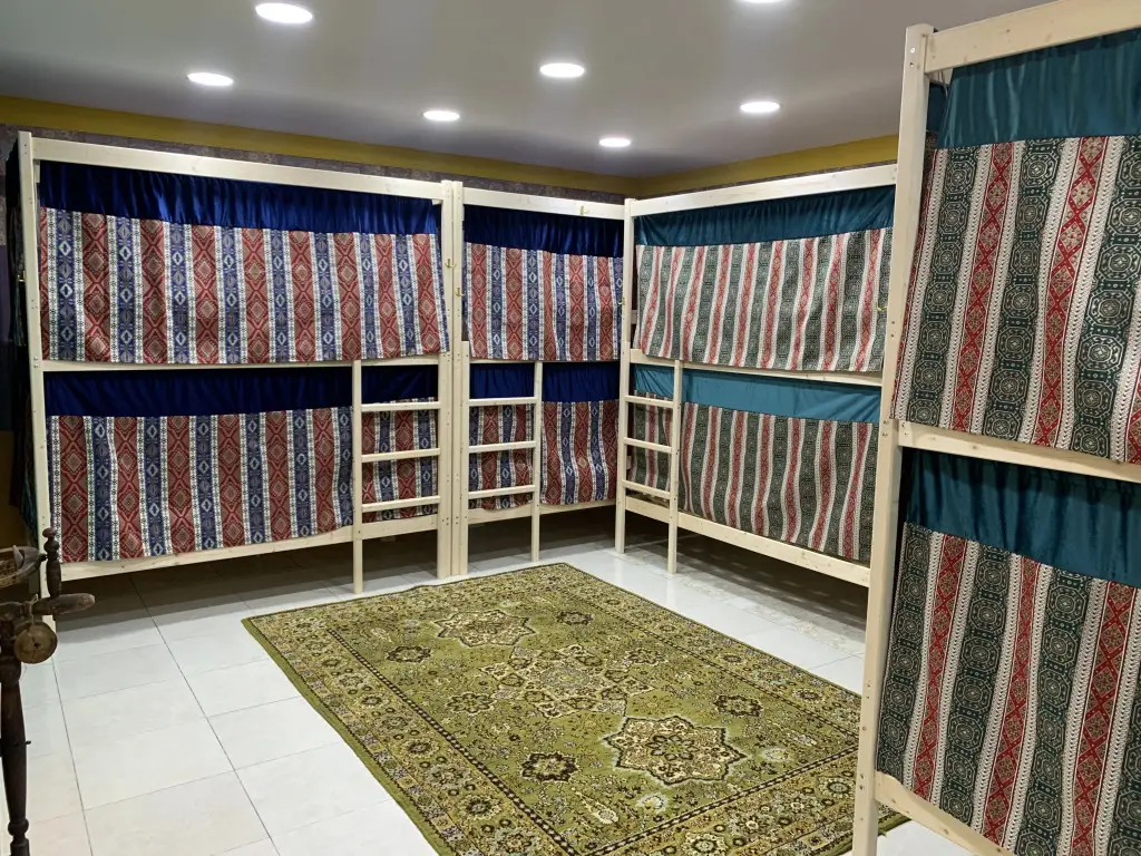 Дербент: Karavan Saray Hostel