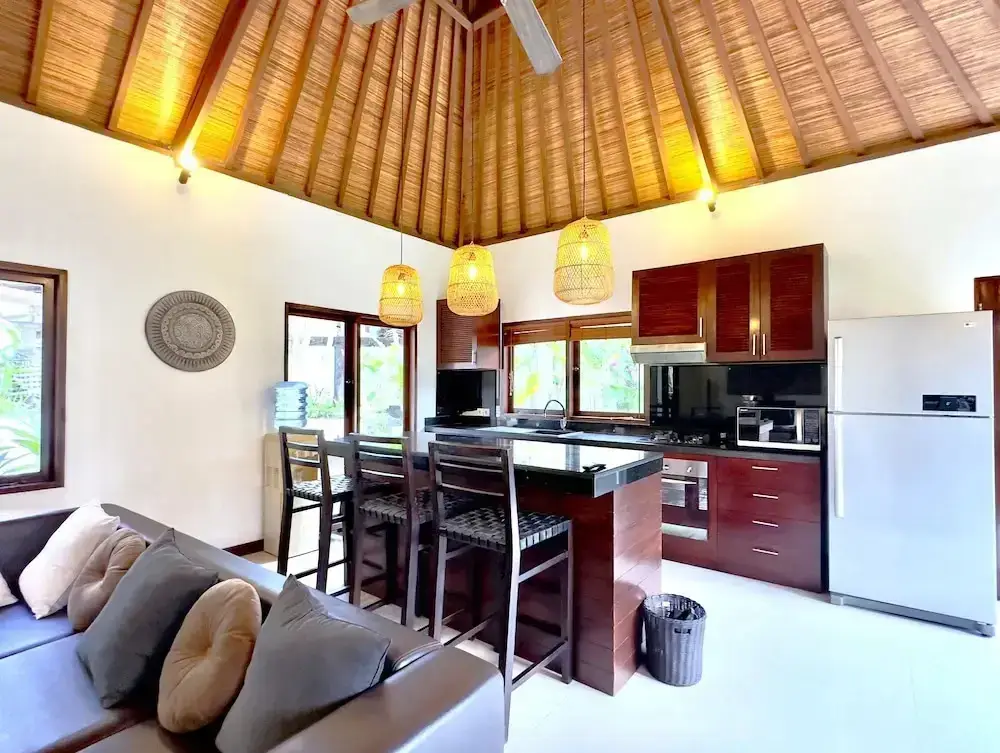 Керобокан: The Ichi Villa