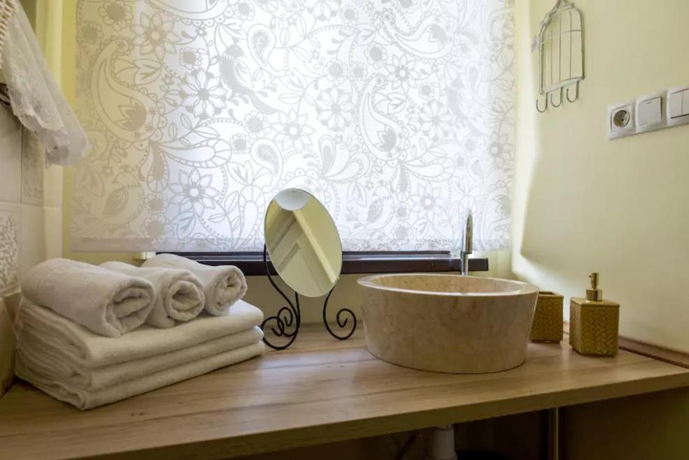 Эсто-Садок: Mountains and Flowers Apartment