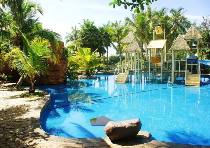 Санья: Zhujiang Nantian Resort