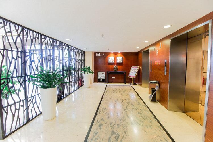 Шанхай: Yitel Shanghai Hongqiao Airport