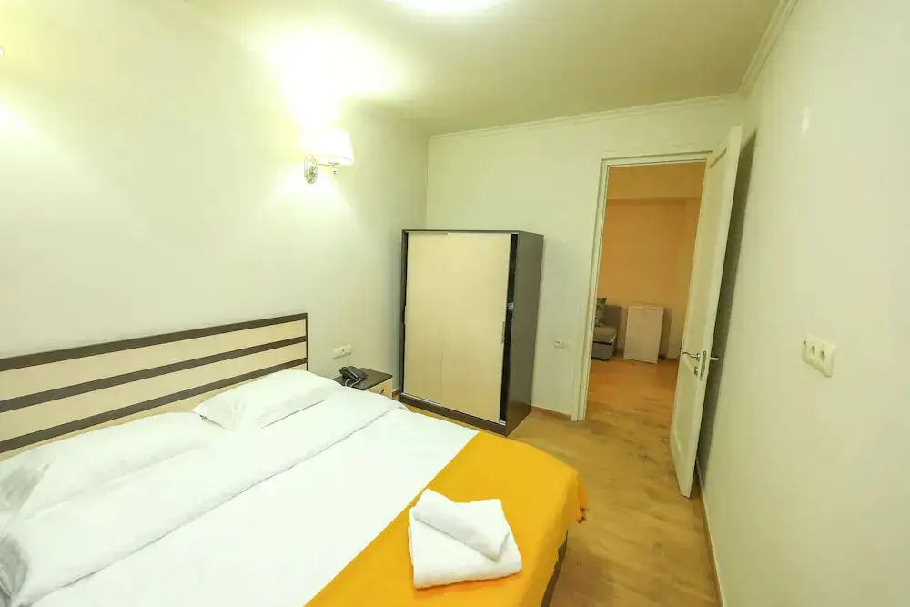 Тбилиси: Hotel Modern House