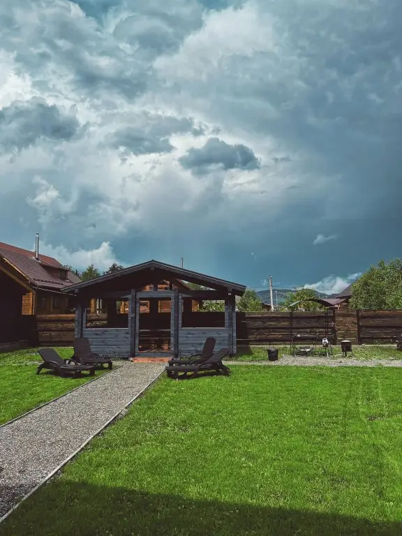 Озёрное: Вилла KEDR HOUSE MANZHEROK