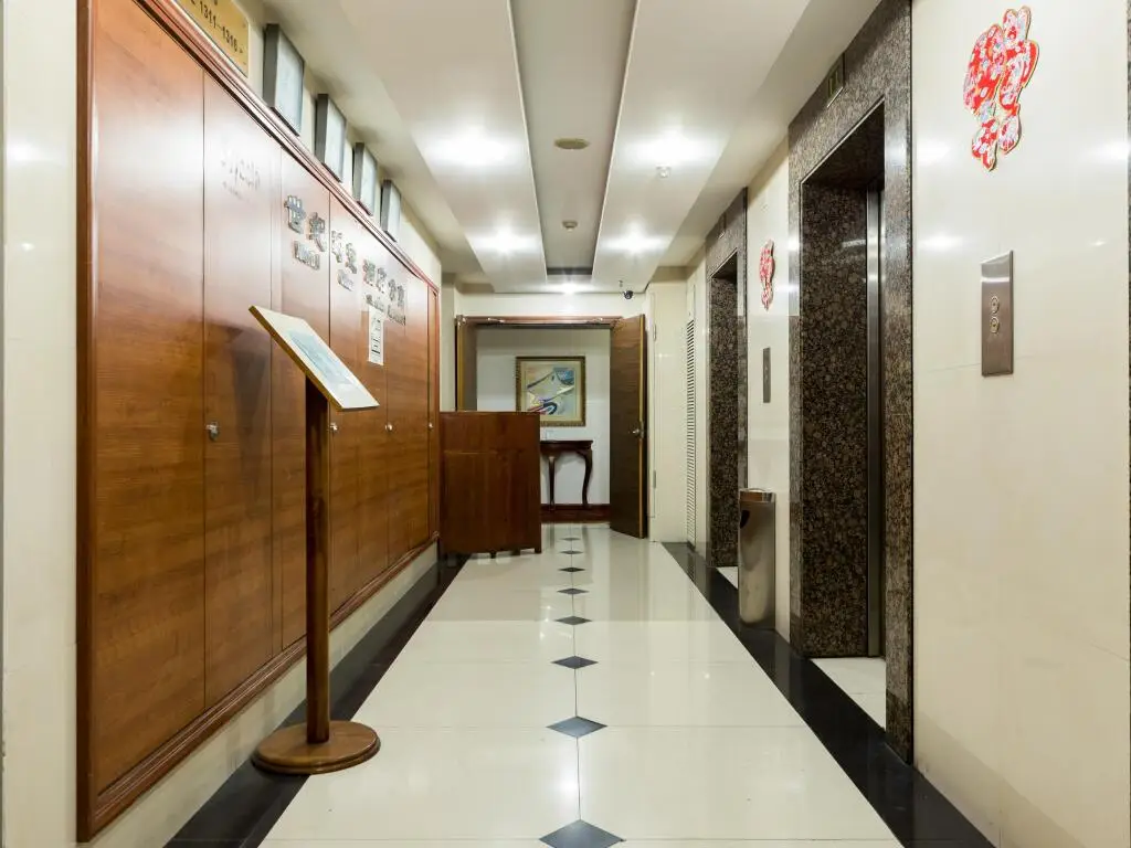 Шанхай: Shanghai World Union Service Apartment