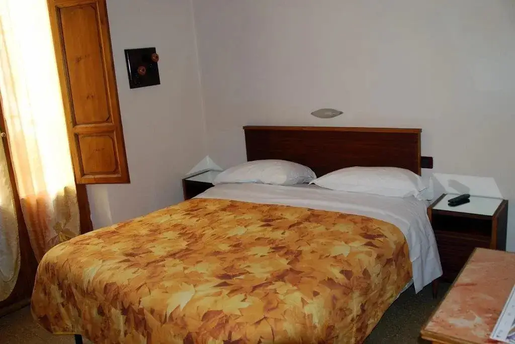Чэнду: Kangding Red Hotel - Chengdu