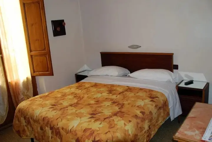 Чэнду: Kangding Red Hotel - Chengdu