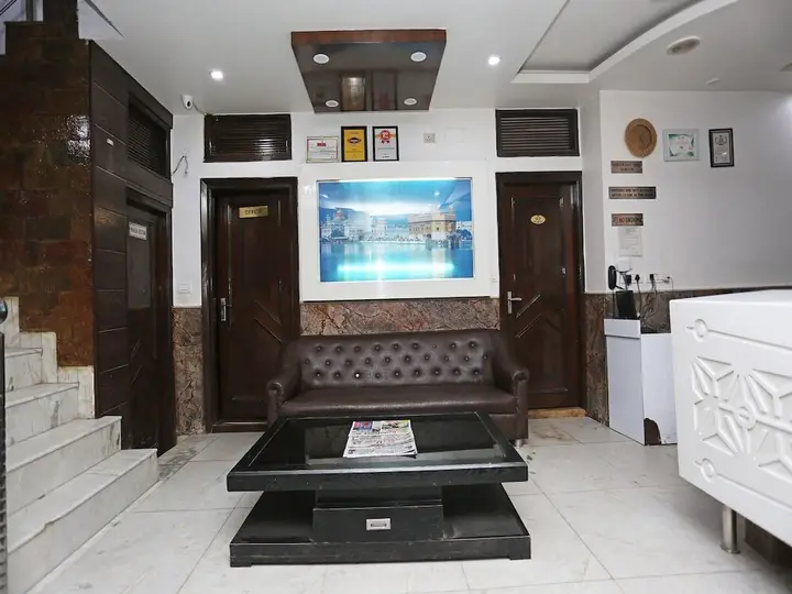 Нью-Дели: OYO 3046 Hotel Sawera International