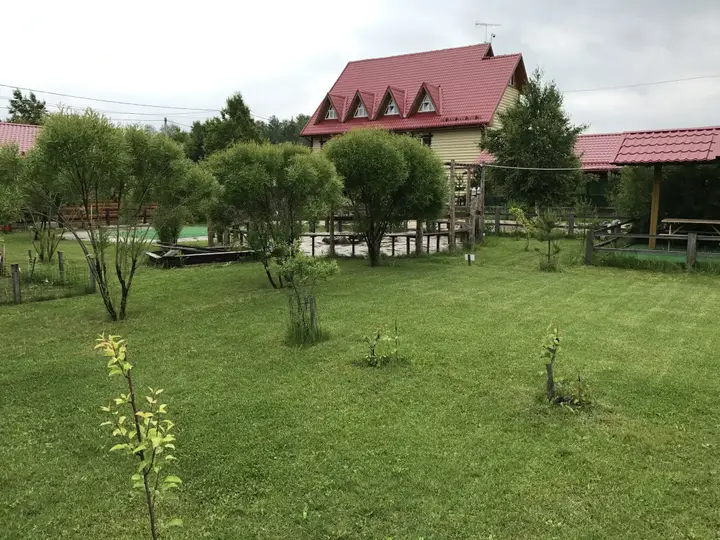 Верхняя Пышма: Na Polyane Mini-Hotel