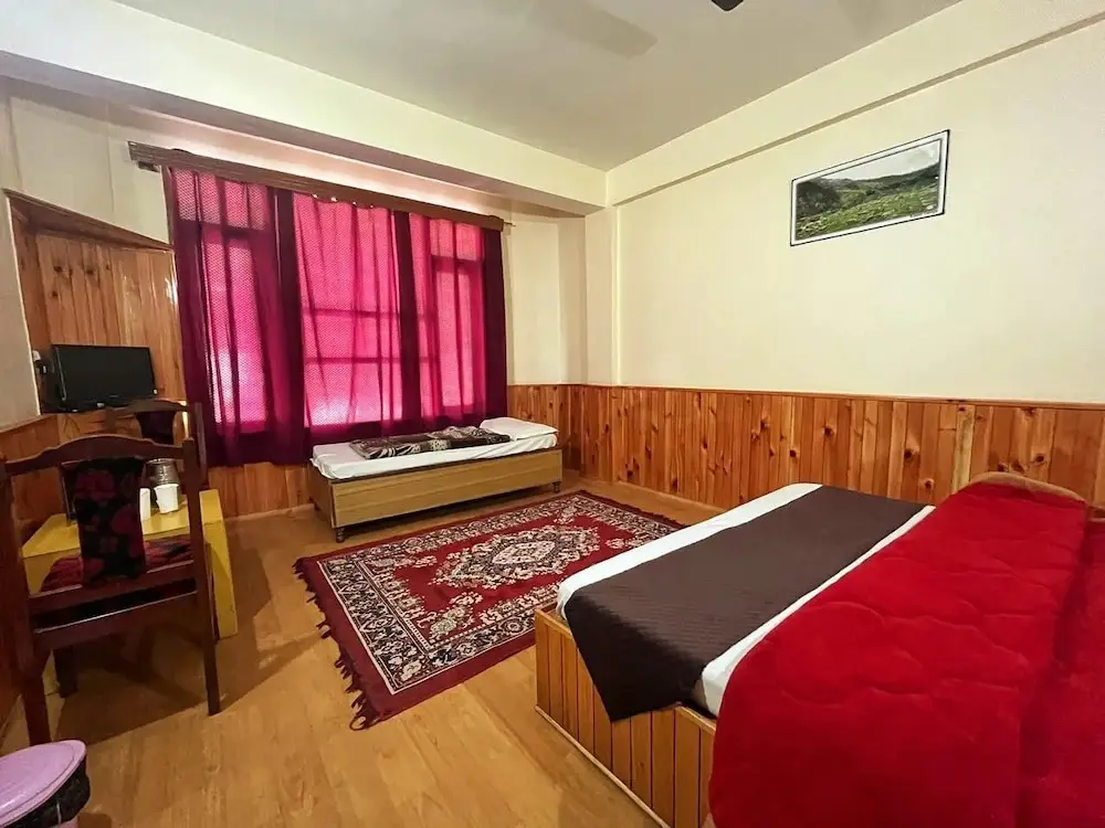 Касоль: Himtrek Camps Kasol