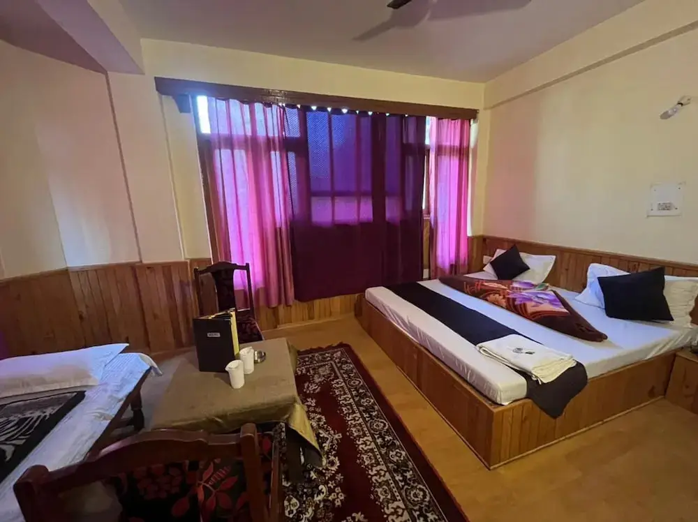 Касоль: Himtrek Camps Kasol