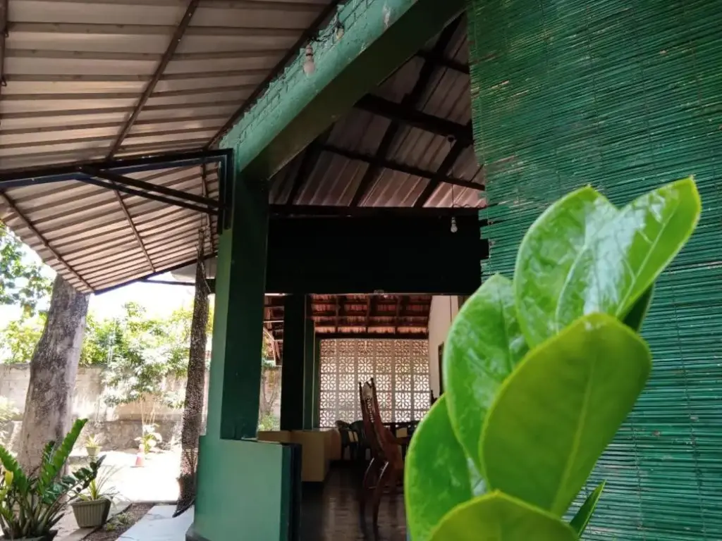 Удавалаве: Wildlife & Nature Protection Society Bangalow