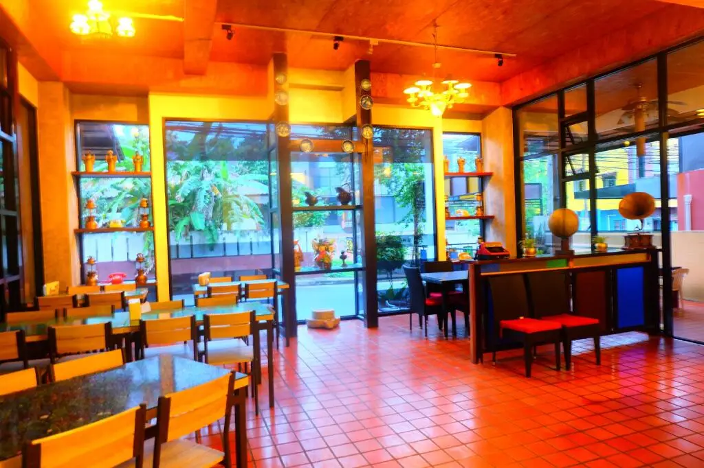 Краби: Jing Jit Hotel