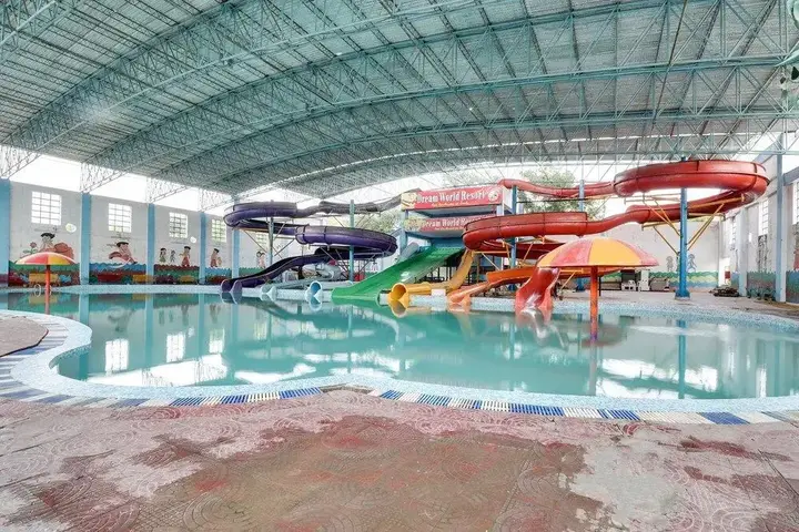 Лакхнау: Capital O 43516 Dream World Resort
