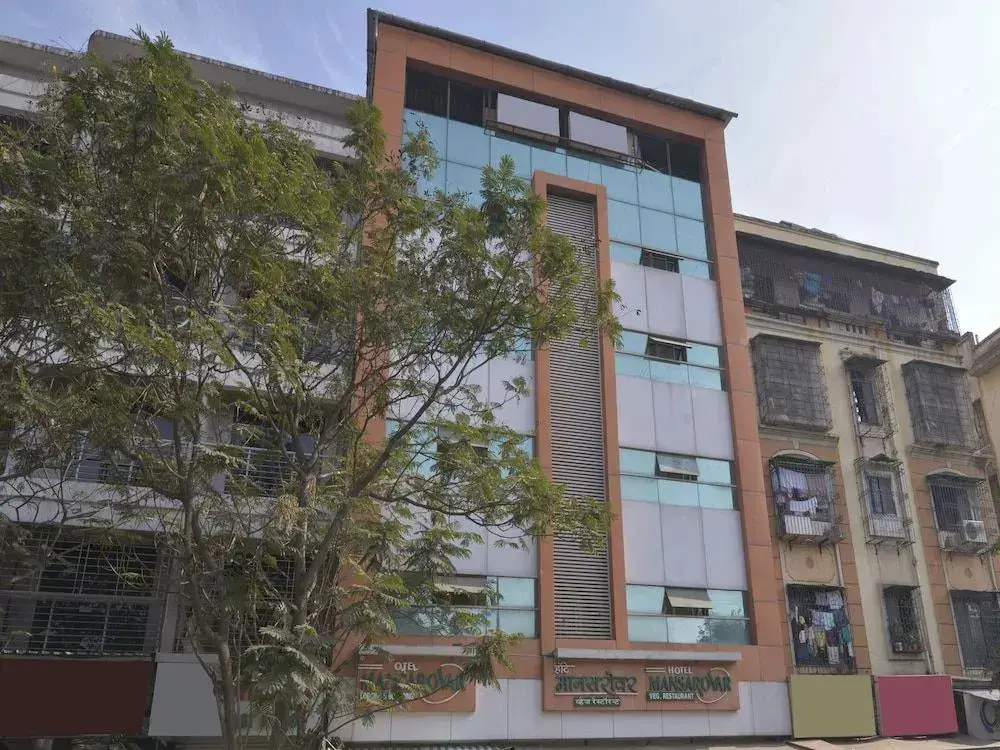 Hotel Mansarovar Panvel — фото 1