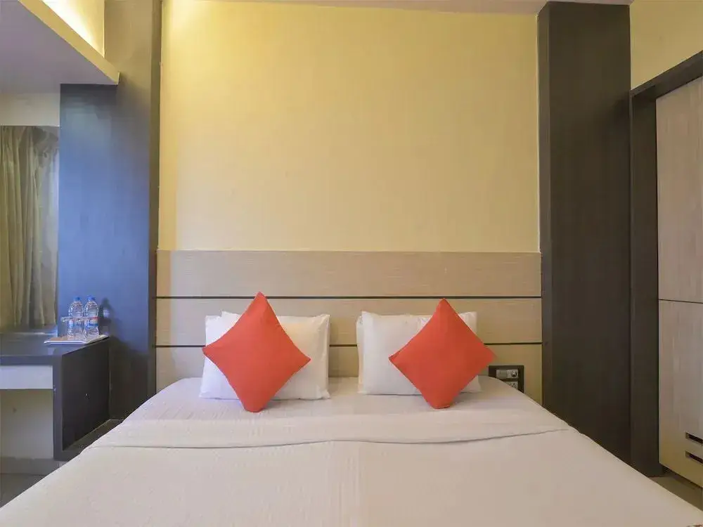 Нави-Мумбай: Hotel Mansarovar Panvel
