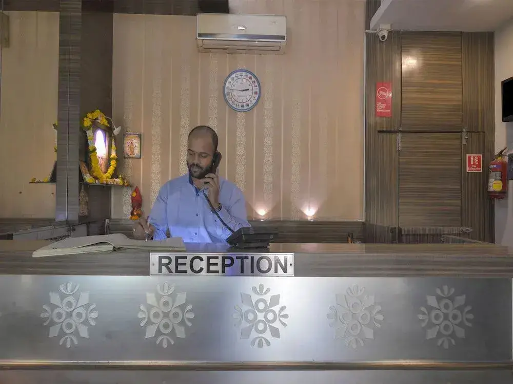 Нави-Мумбай: Hotel Mansarovar Panvel