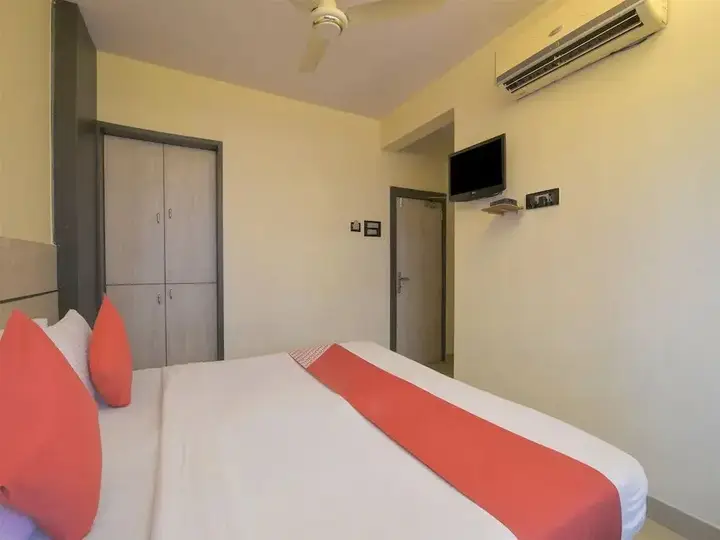 Нави-Мумбай: Hotel Mansarovar Panvel