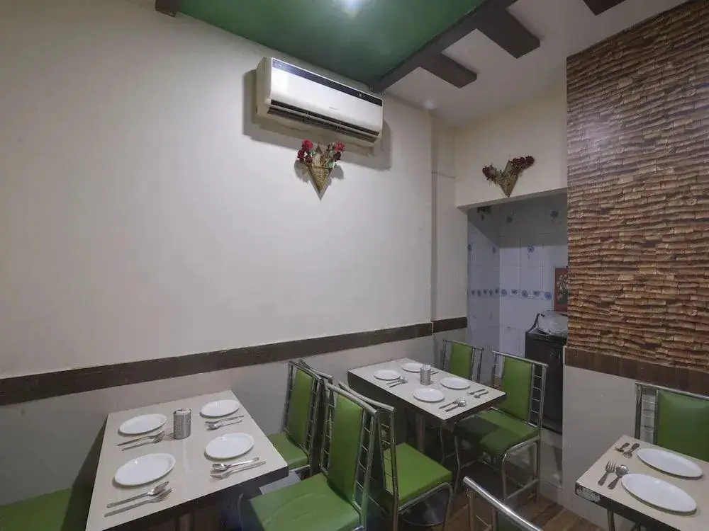 Нави-Мумбай: Hotel Mansarovar Panvel