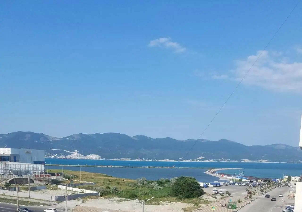 Новороссийск: Квартира на проспекте у моря