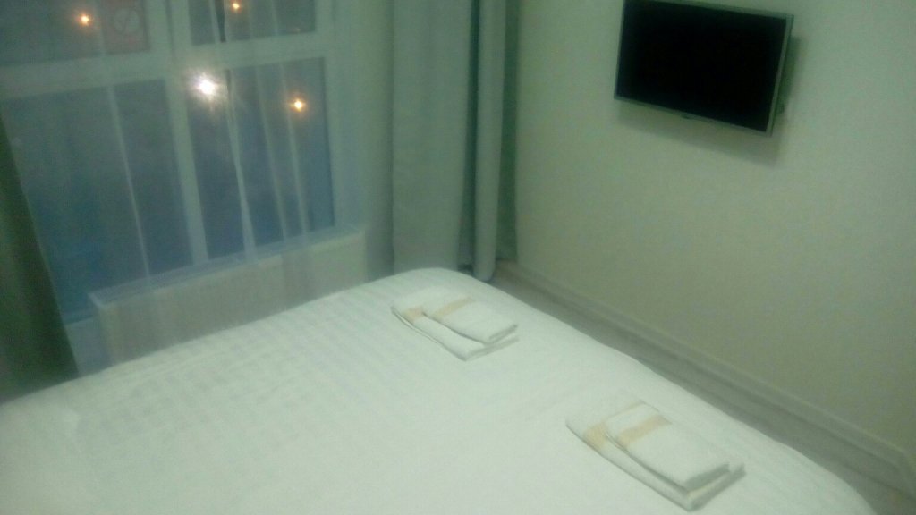 Краснодар: Krasnaya 2 Apartments