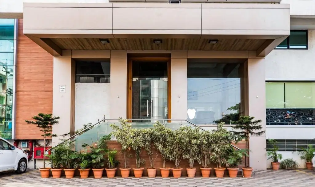Нашик: OYO Premium Nashik Mumbai Highway