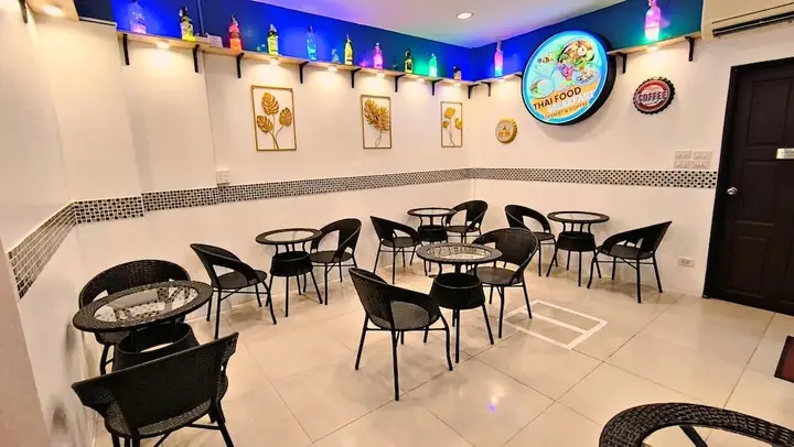 Пхукет: House of Wing Chun Theme Hotel and Restaurant