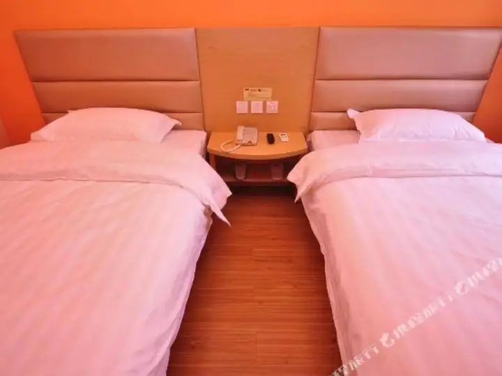 Цзинань: Shell Hotel (Jinan 960 Hospital Zoo)