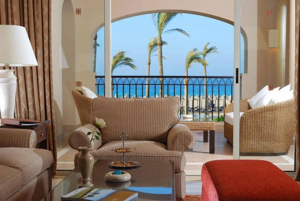 Алмаза Бэй: JAZ Almaza Beach Resort, Almaza Bay