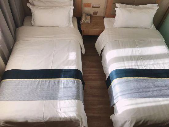 Шэньян: Jiatai chain business hotel ( Shenyang Youth Street store )