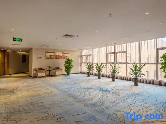 Чжуншань: Zhongshan Randa Plaza Rezen Select Hotel