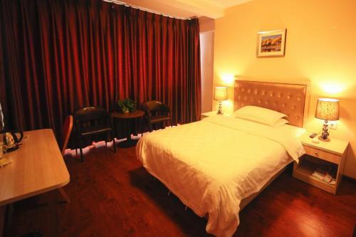 Чэнду: Minsheng express hotel