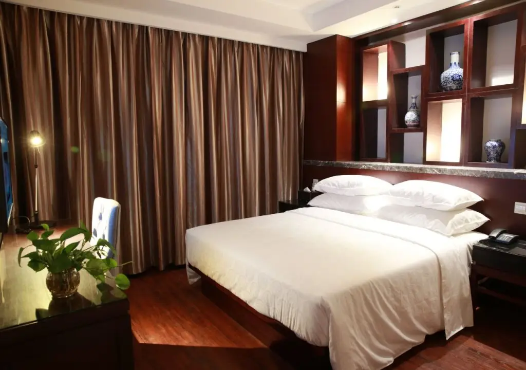 Шанхай: Baolong Homelike Hotel-International Convention Center
