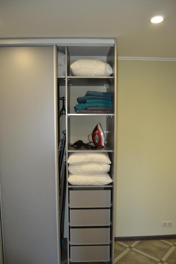 Сочи: Na Dmitrievoi Apartment
