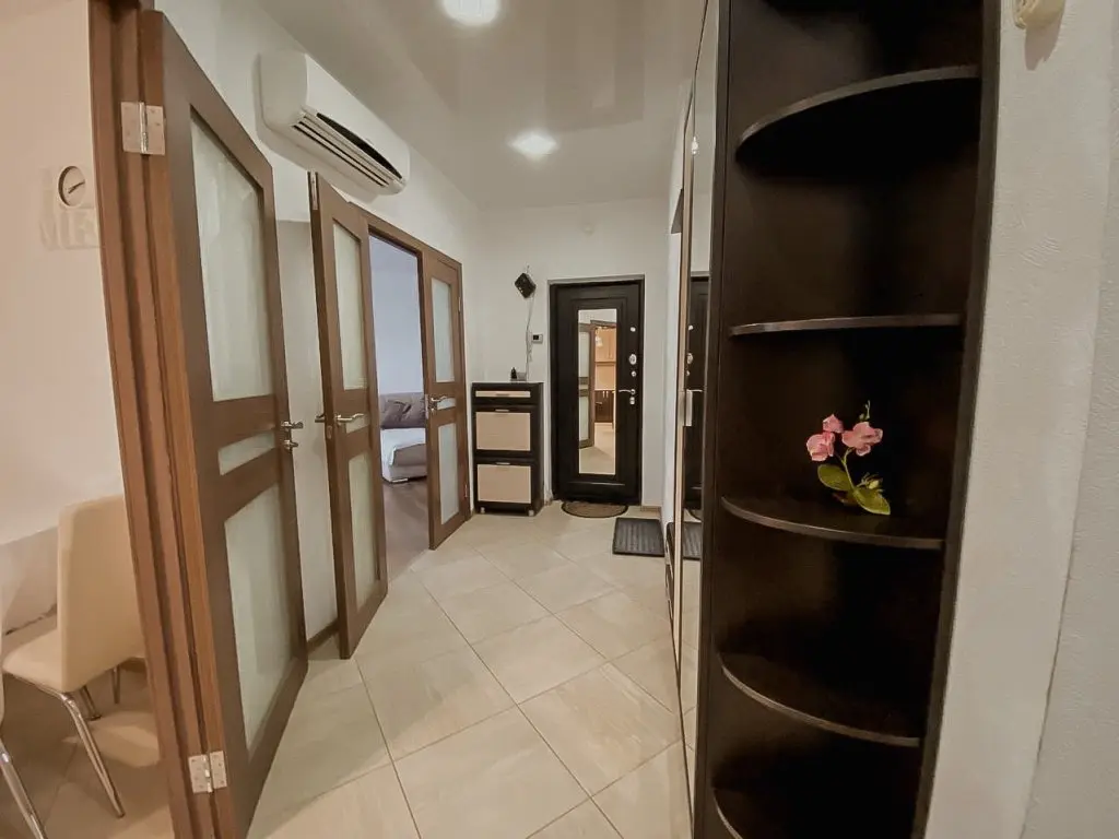 Астрахань: Апартаменты KvartHotel Premium на Савушкина 6к7