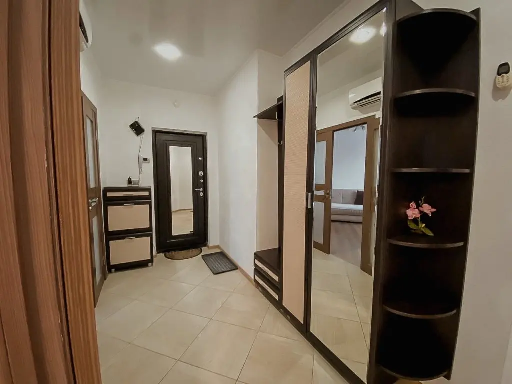 Астрахань: Апартаменты KvartHotel Premium на Савушкина 6к7