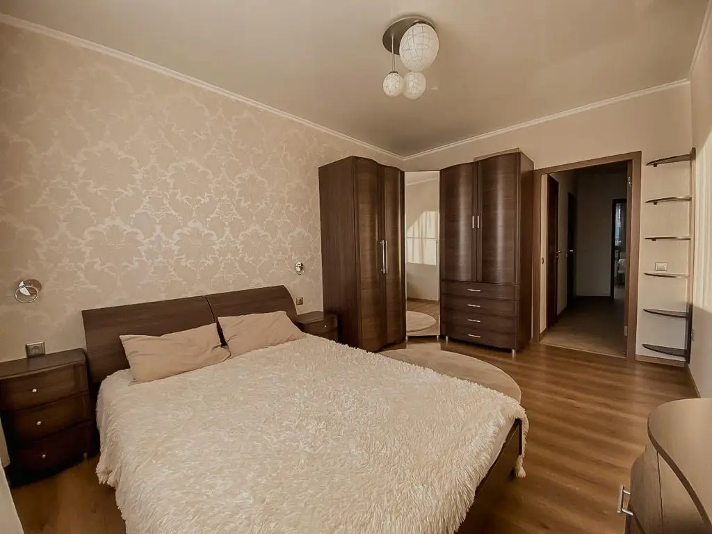 Апартаменты KvartHotel Premium на Савушкина 6к7 — фото 1