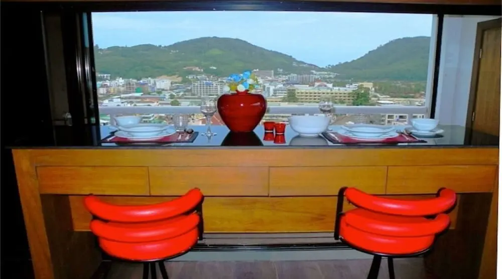 Кату: Patong Tower 1 Bedroom Apartment City View