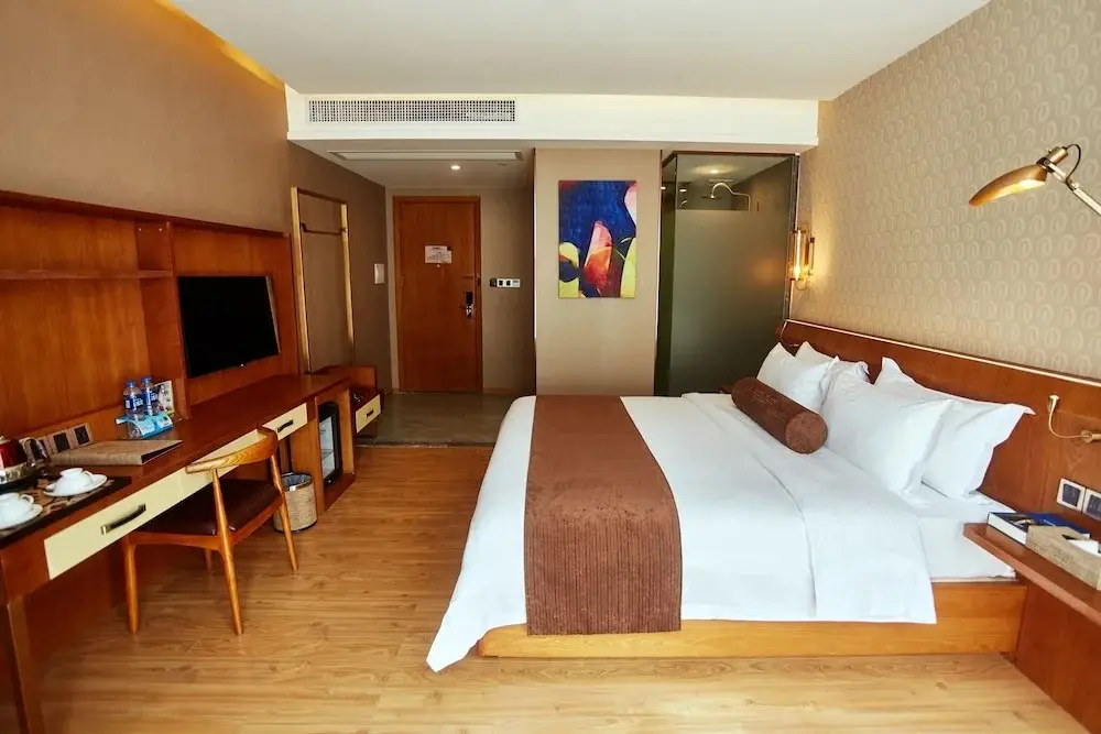 Гуанчжоу: Отель James Joyce Coffetel Hotel Guangzhou South Station Qifu Xincun