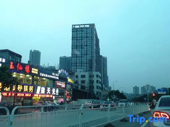 Фошань: Foshan Yuhe Hotel Apartment